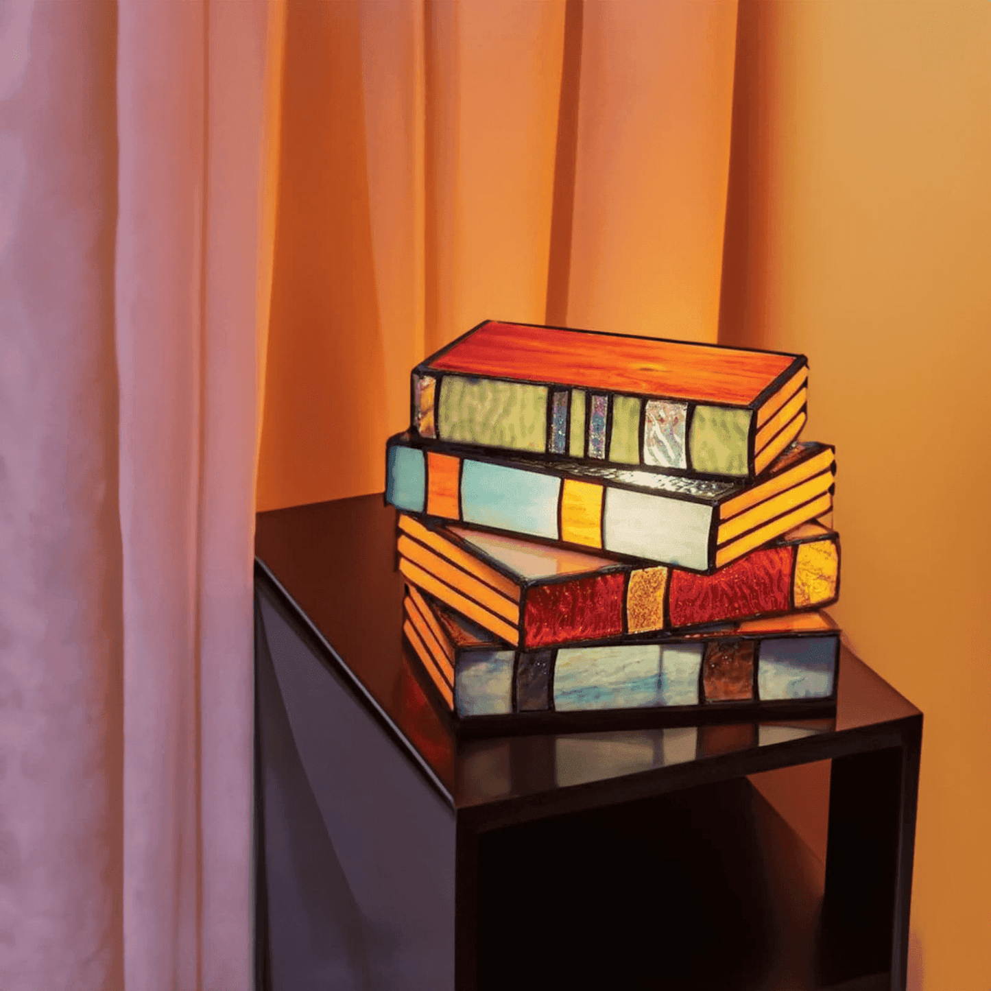 Books Lamp